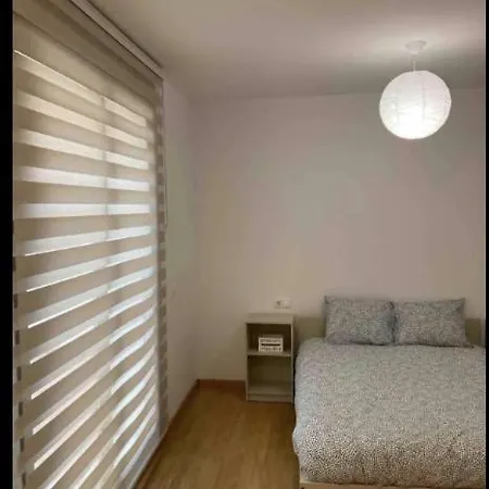 13 Airport Appartement *